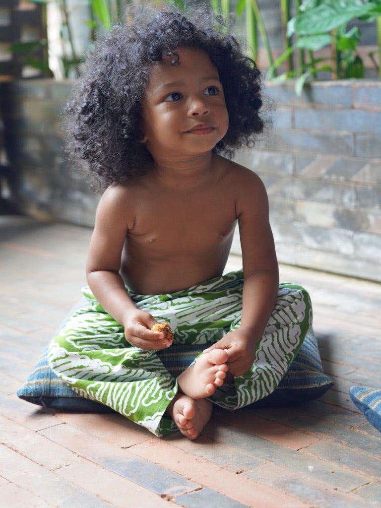 JUNGLE LEAF PANTS