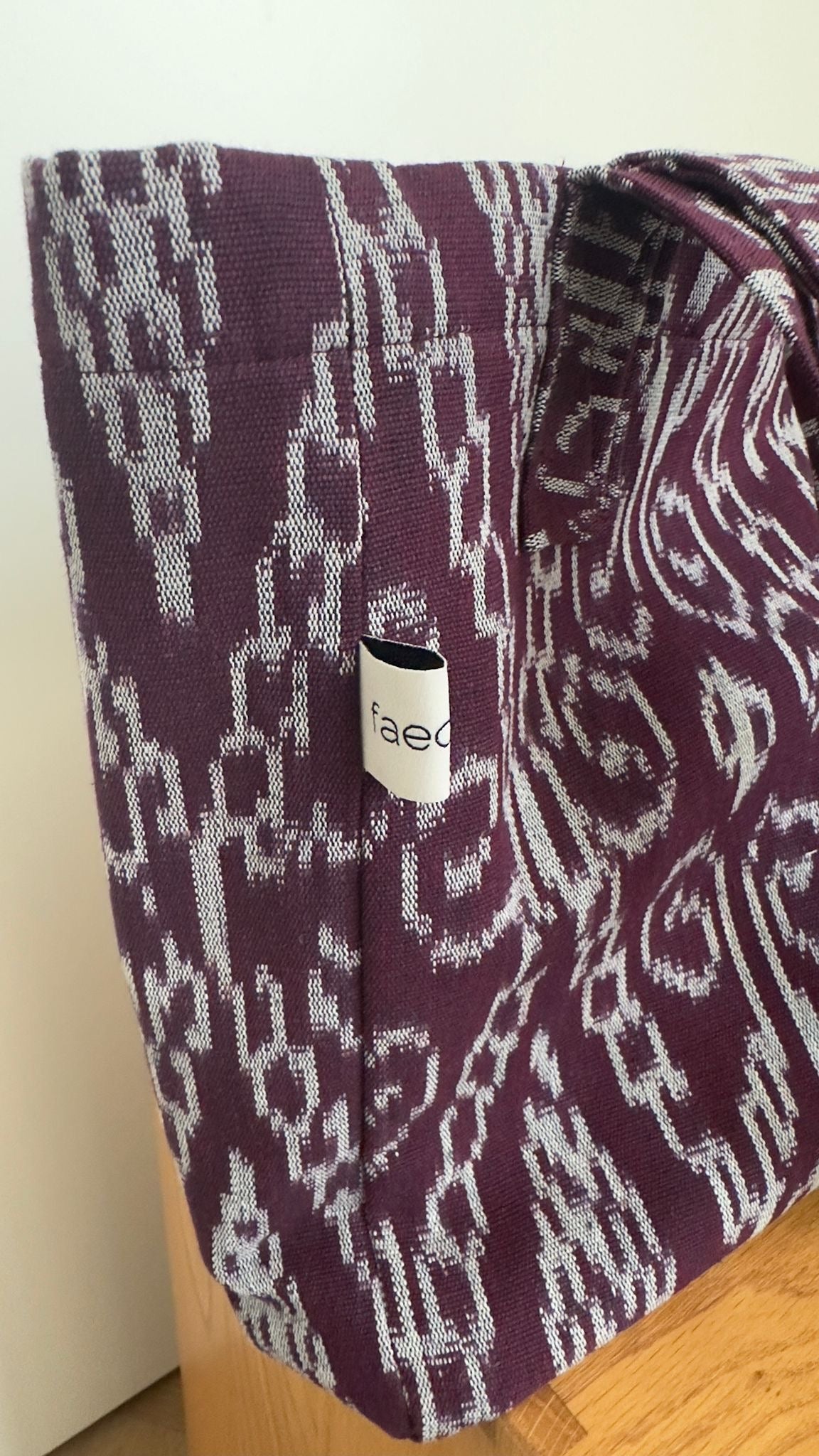 The faedah City Bag - Aubergine