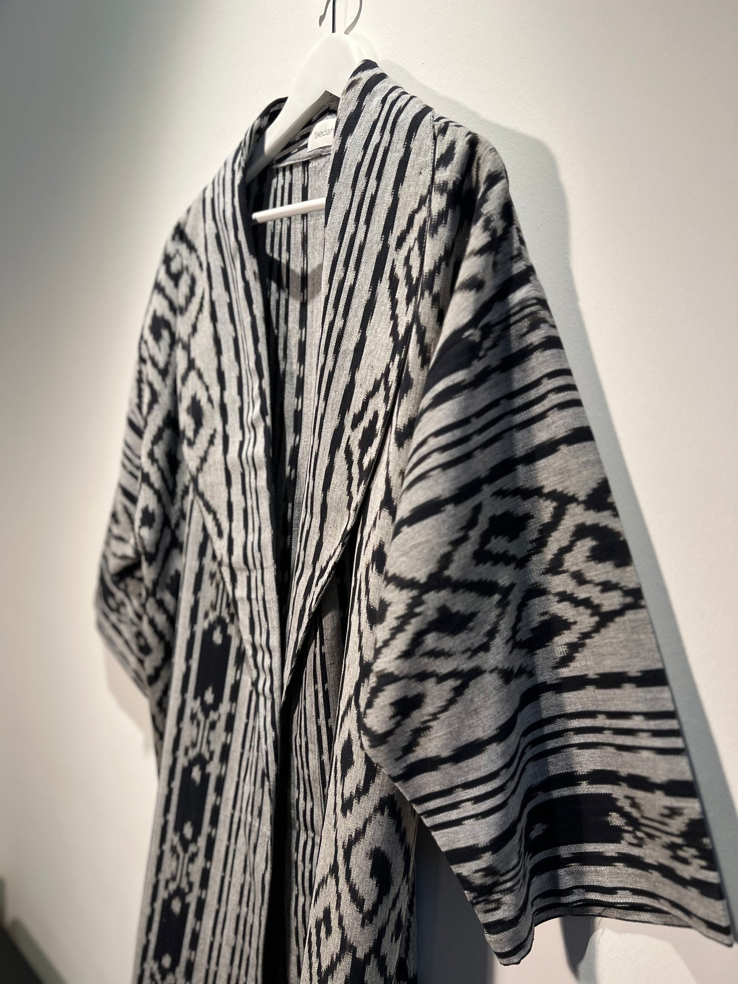 Rania Kimono - Grey Ikat